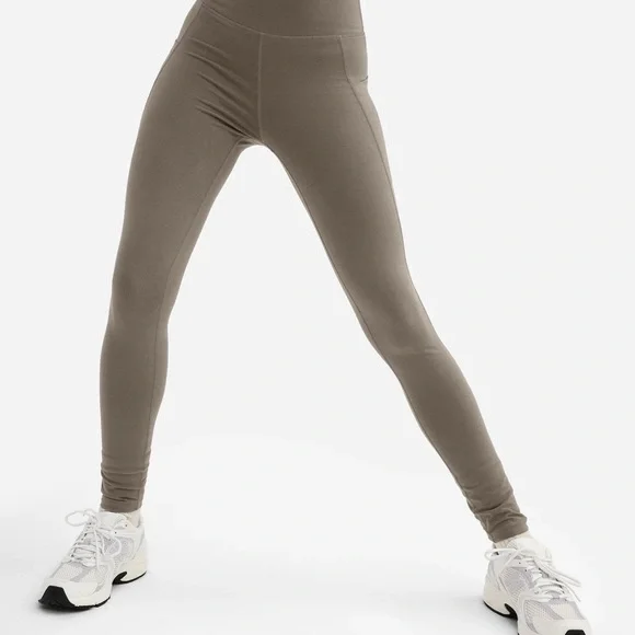 Mate the Label Organic Stretch Pocket Legging Medium Pebble - Picture 4 of 12